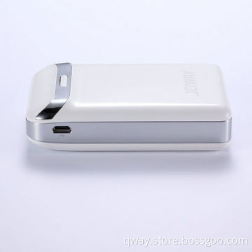 7,800mAh Emergency Mobile Phone Chargers with Dual USB Ports and Li-polymer Battery, RoHS/FCC/CENew